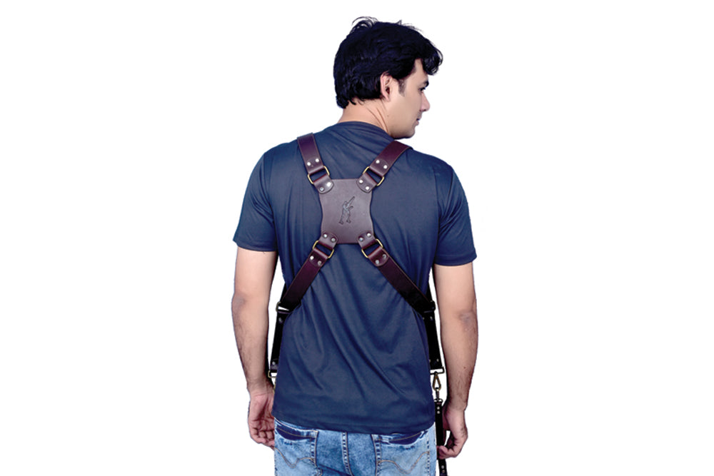 What Makes the Leather Dual Camera Strap for the Vintage Pro AF 221 DSLR Camera the Best Option?